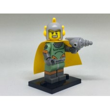 71018 Series 17 Retro Spaceman 